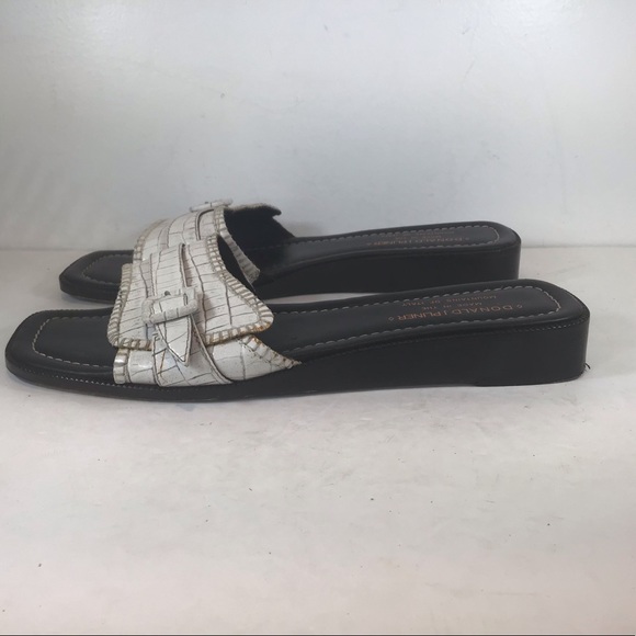 DONALD J PLINER MADE IN ITALY LEATHER CROC EMBOSSED SANDALS SZ 9 - Picture 11 of 14